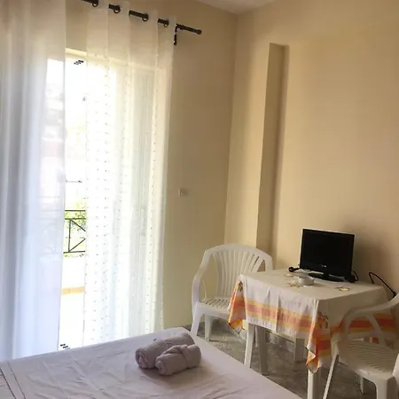 Veizi's Studio Himare