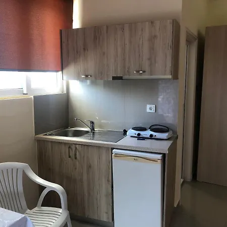 Veizi's Studio Appartamento